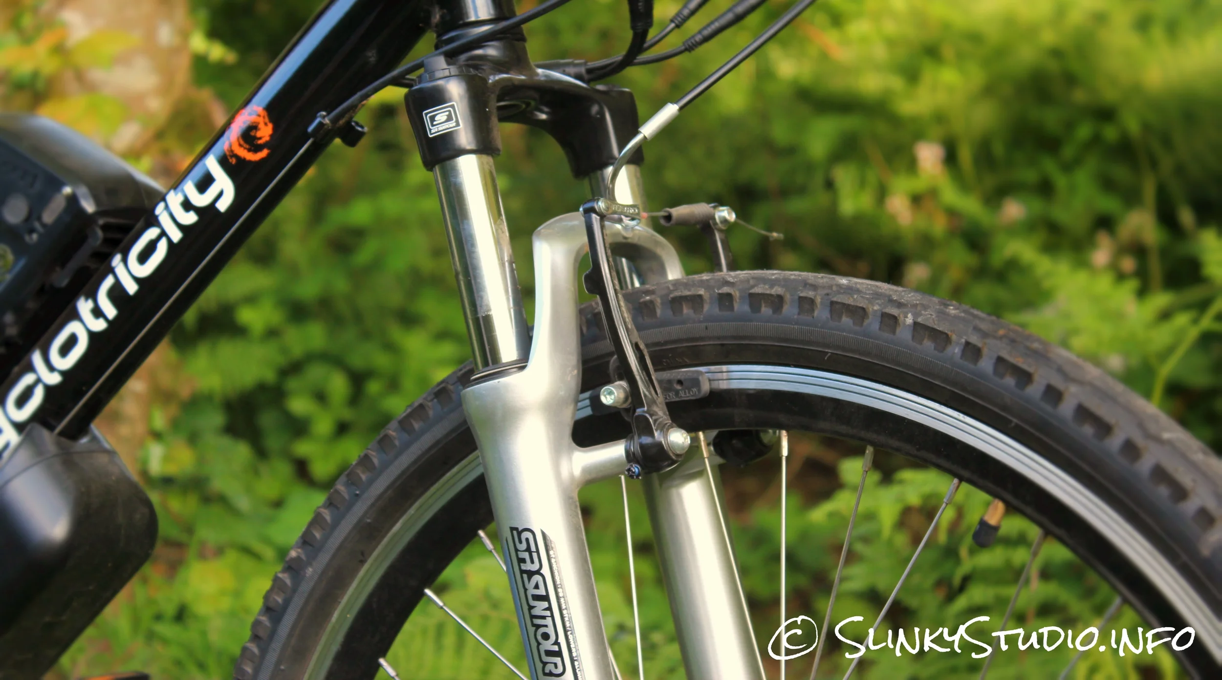 Cyclotricity revolver hybrid 2025